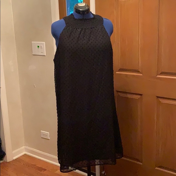 Black Sleeveless Dress - Halter Like - Picture 1 of 4